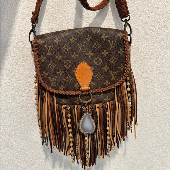 Refurbished Louis Vuitton From Vintage Boho Bags - Picture 4 of 5